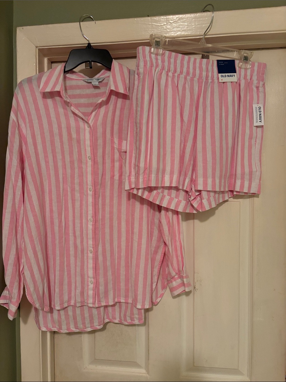 Old Navy Pink & White Striped woman’s shirt Set - Button-Up Top & Elastic Shorts